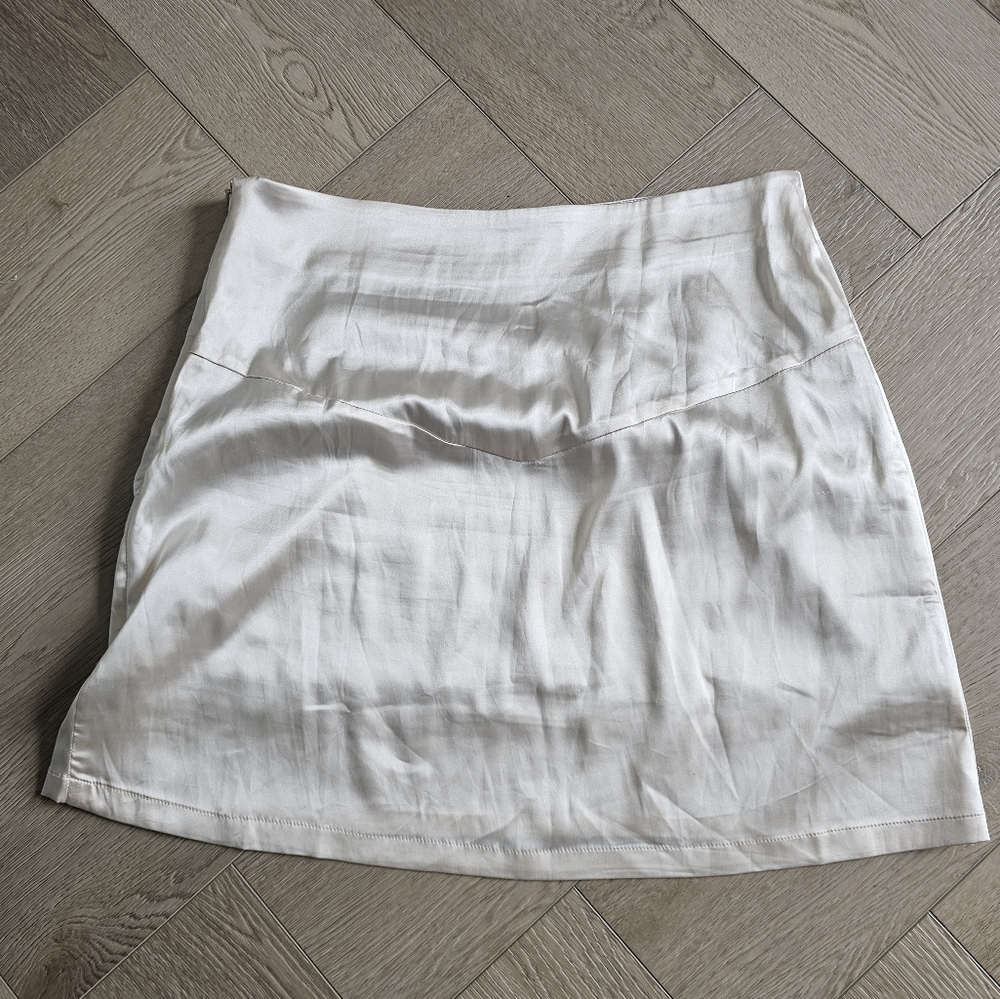 Choosy satin mini skirt